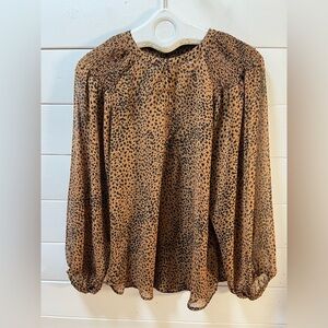 PAPARAZZI – Leopard Print Sheer Blouse with Covered Buttons (L)